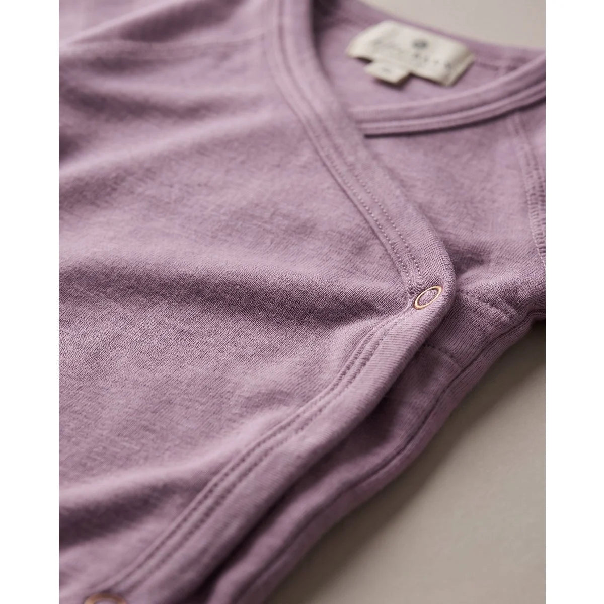 Wollen Overslagromper lange mouw – Merinowol – Lavender Mist
